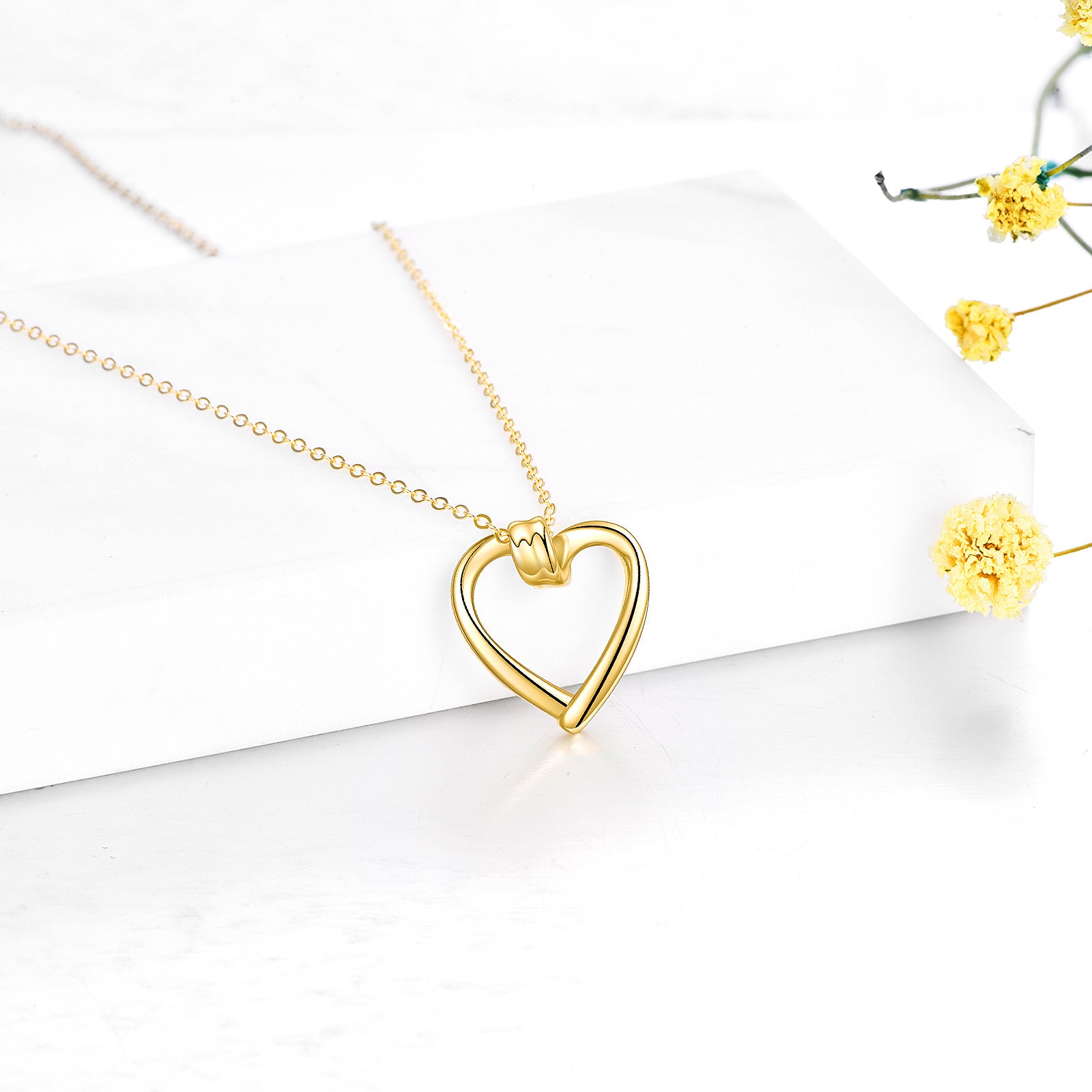 14K Gold Heart Pendant Necklace
