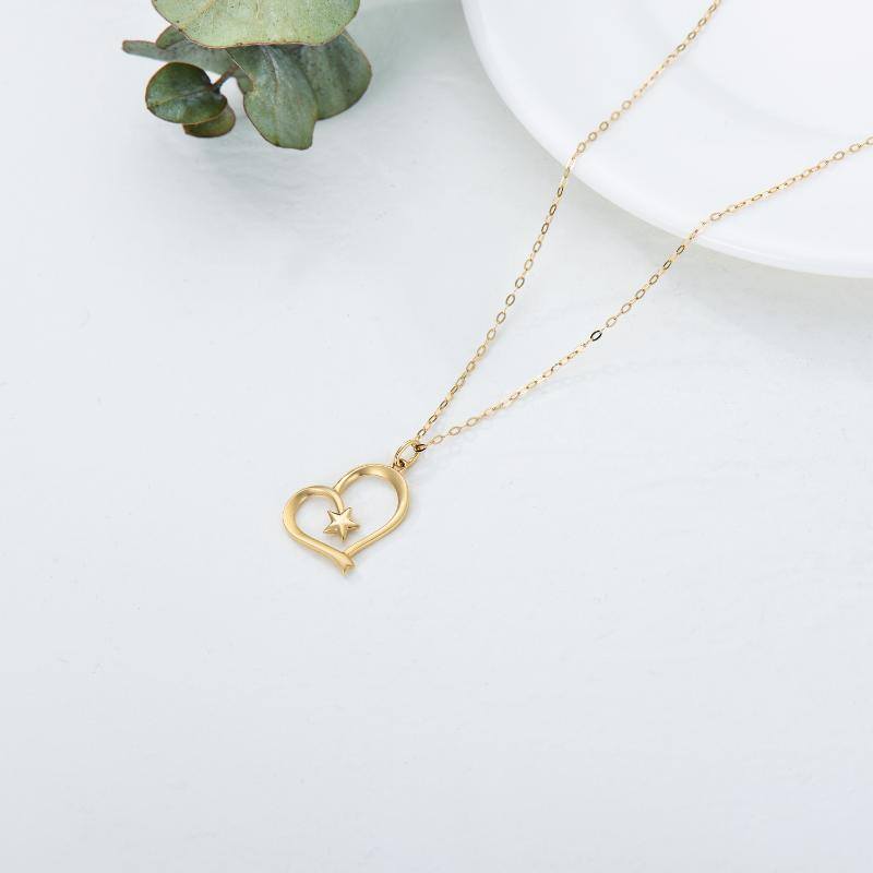14K Gold Heart Pendant Necklace