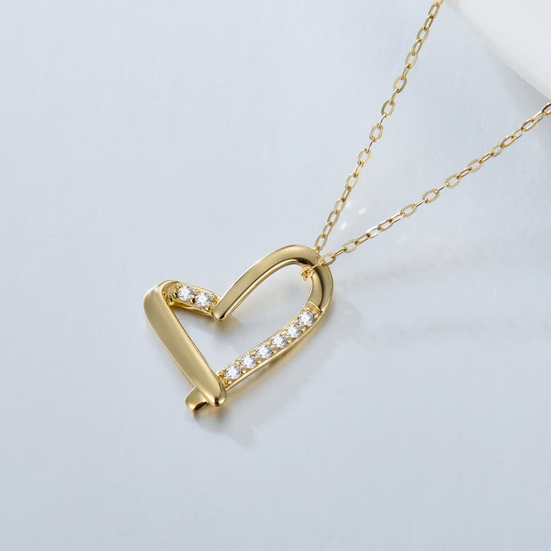 14K Gold Heart Pendant Necklace