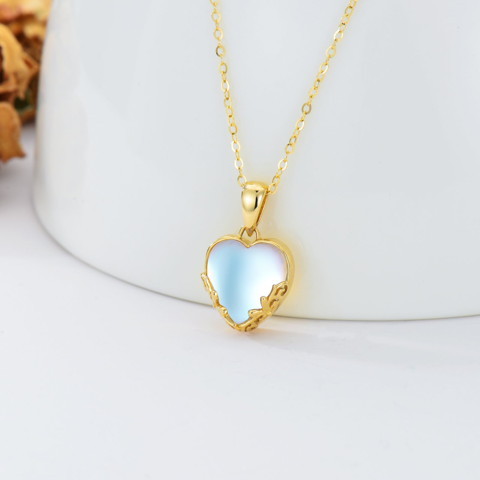 14K Yellow Gold Heart Moonstone Pendant Necklace For Women