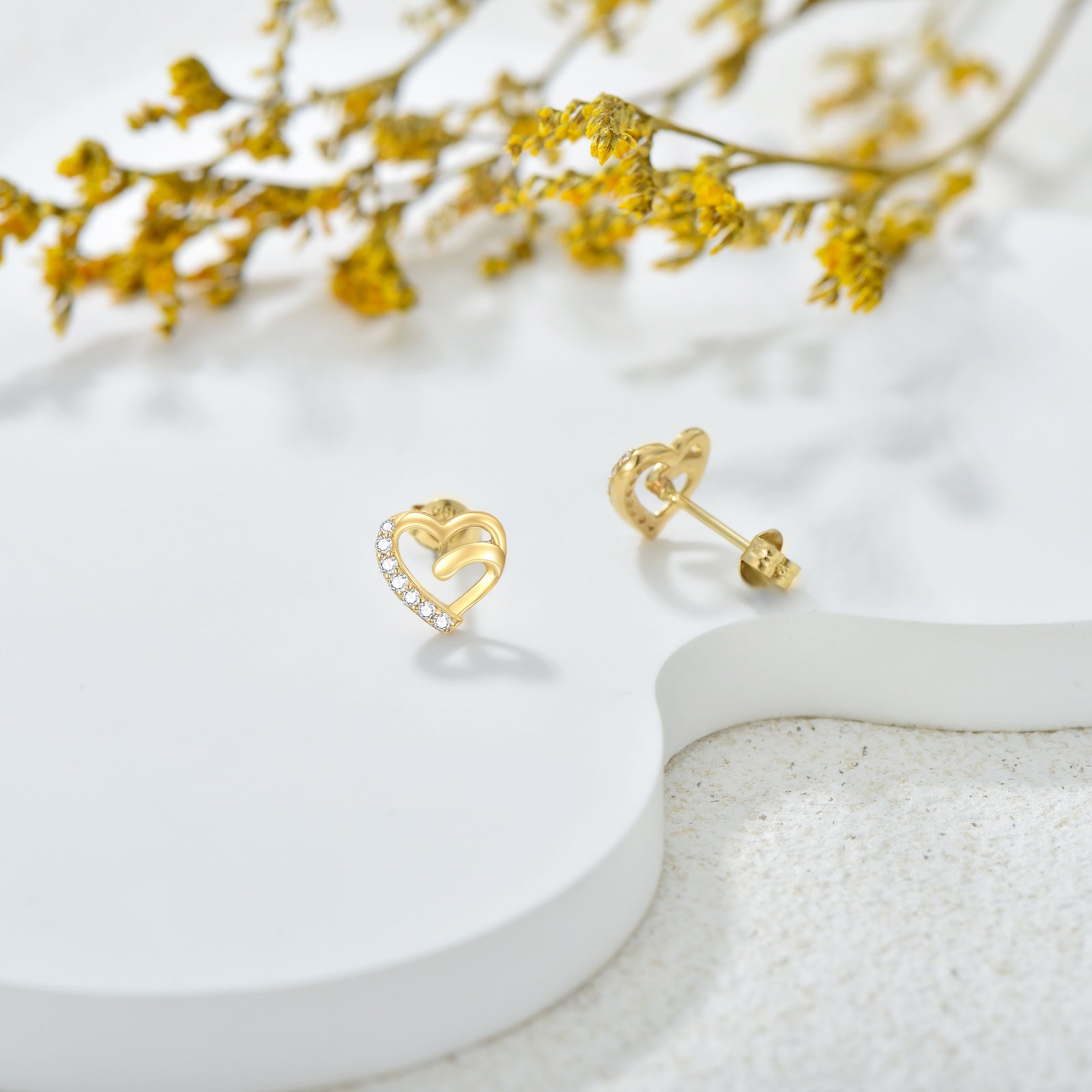 14K Gold Cubic Zirconia Heart Stud Earrings