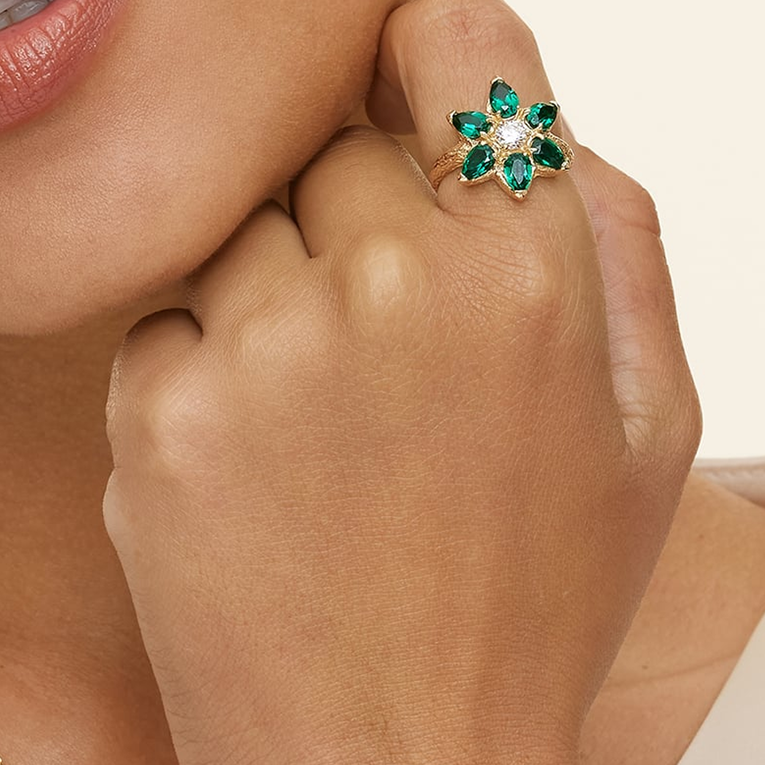 14K Gold 0.5 to 3 CT Round Cut Lab Created Diamond & 3 CT Pear Cut Emerald Engagement Band IGI Certified