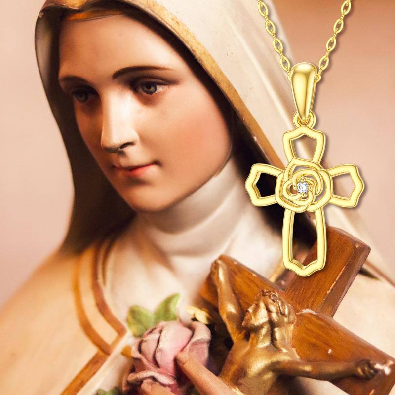 14K Gold Moissanite Cross Pendant Necklace