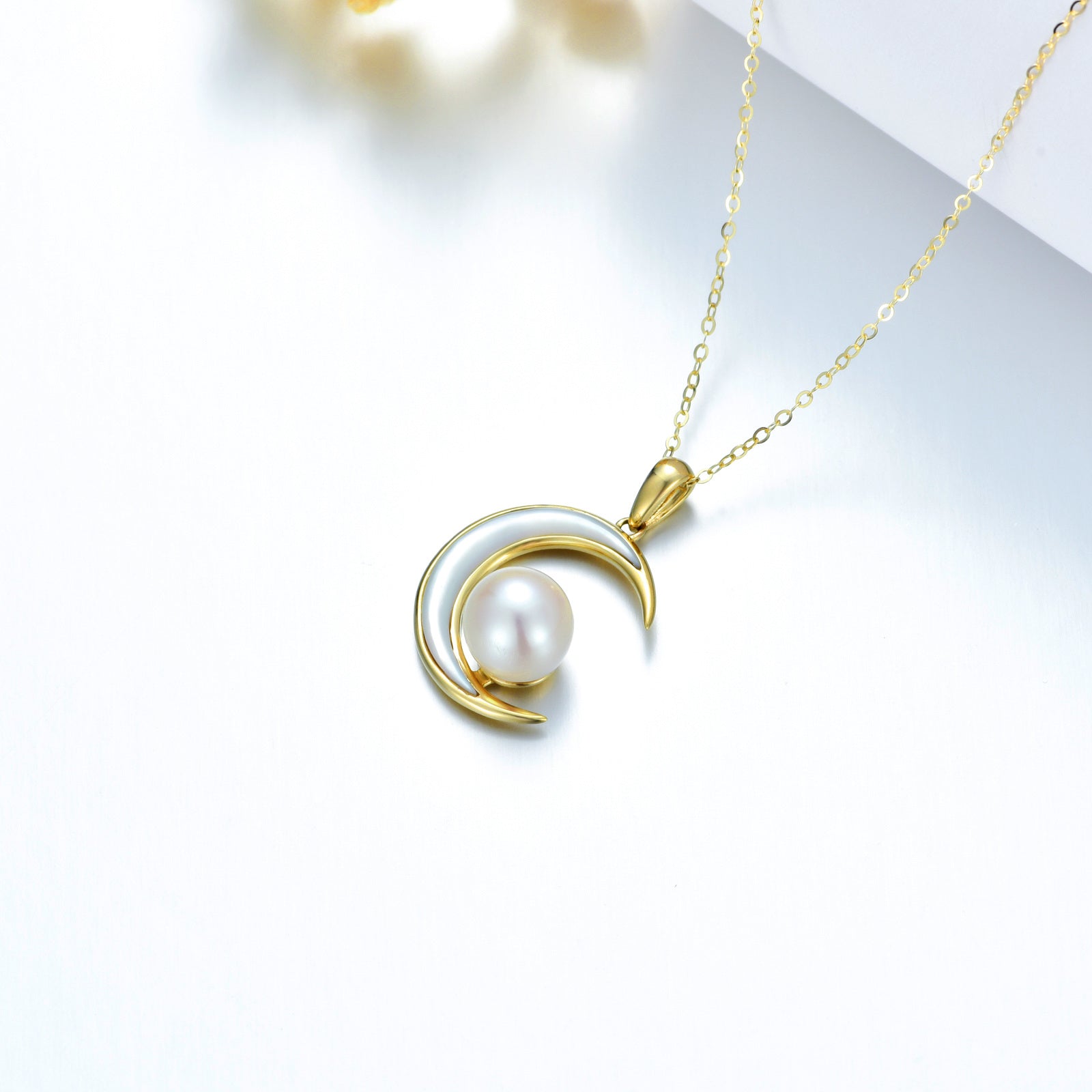 14K Gold Moon Pendant Necklace