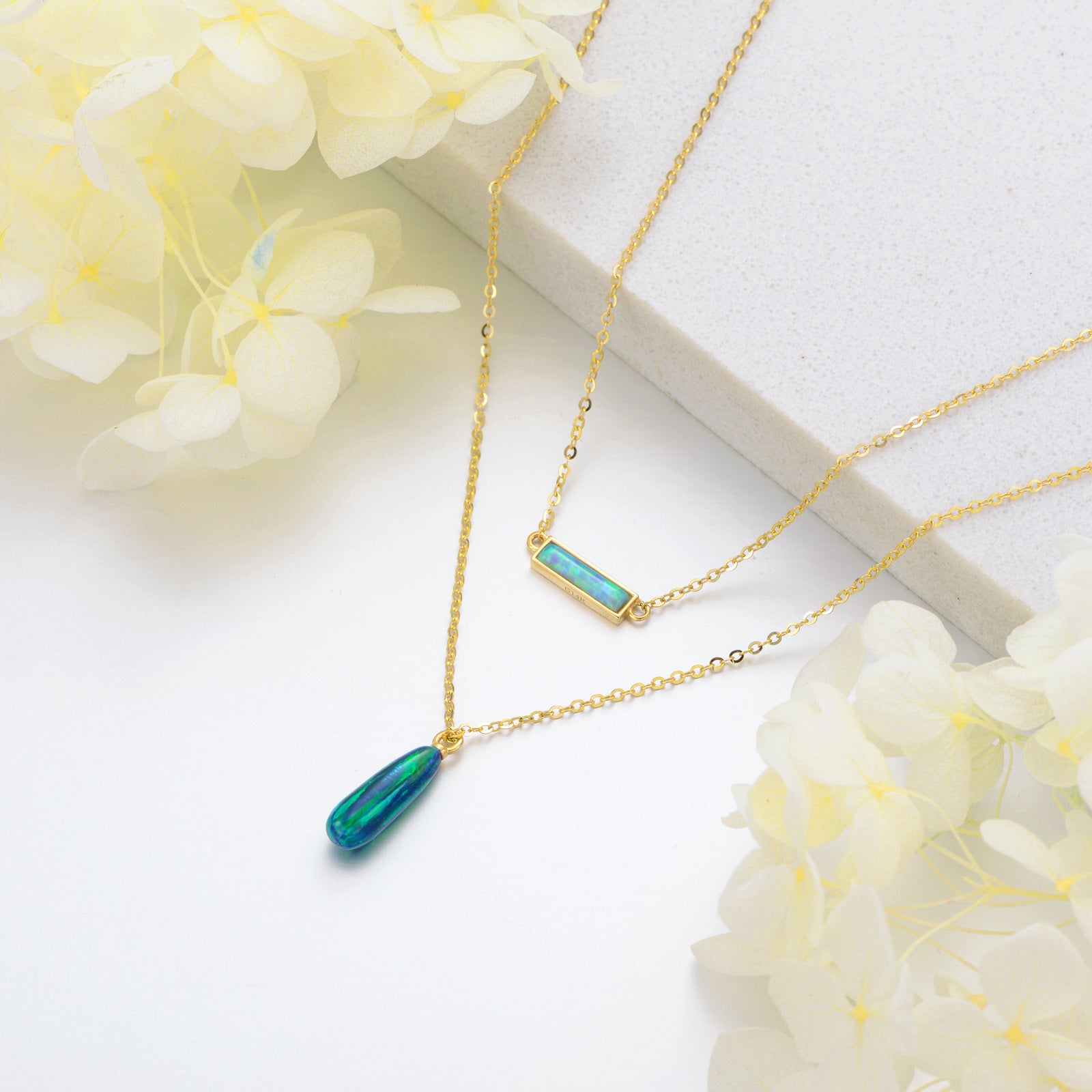 14K Gold Opal Pendant Necklace