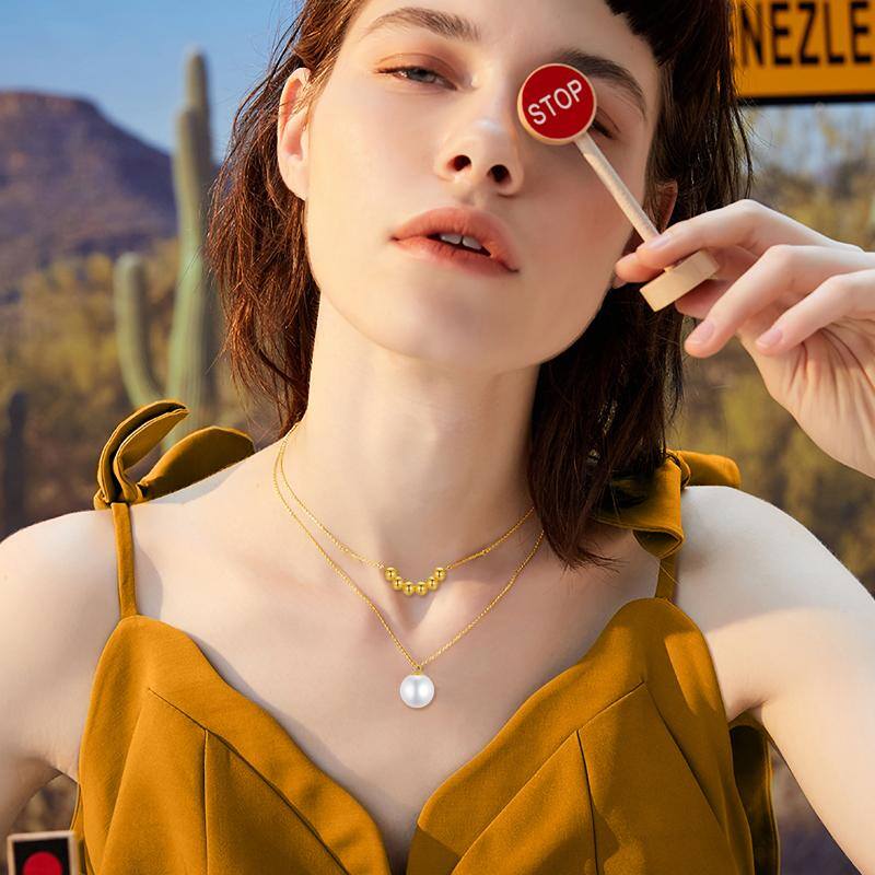 14K Gold Pearl Bead Pendant Necklace