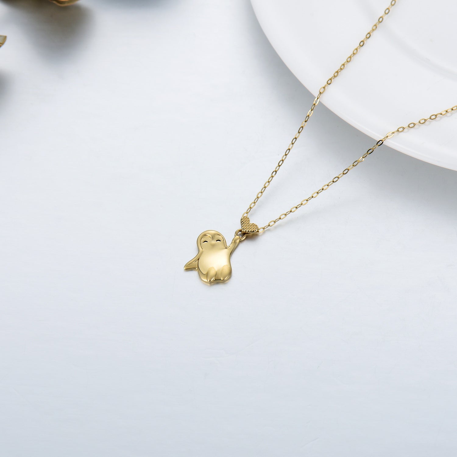 14K Gold Penguin & Heart Pendant Necklace