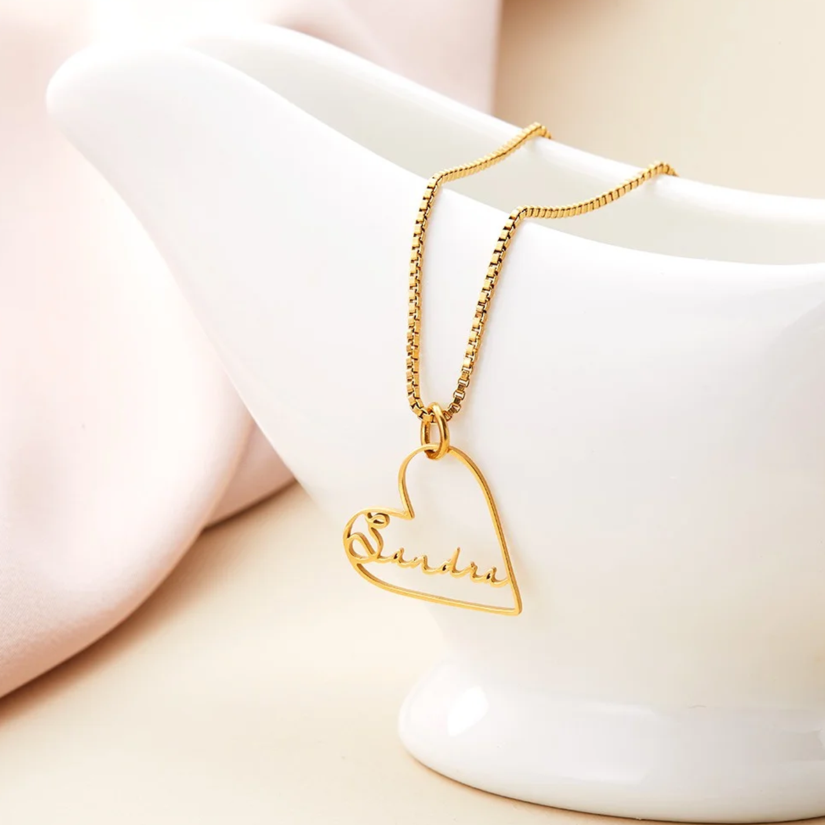 14K Gold Personalized Engraving & Couple & Mother & Sisters & Heart Pendant Necklace