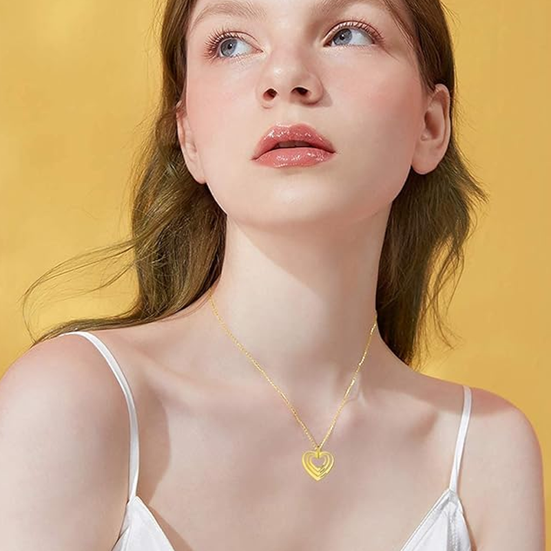 14K Gold Personalized Name Heart Necklace for Women