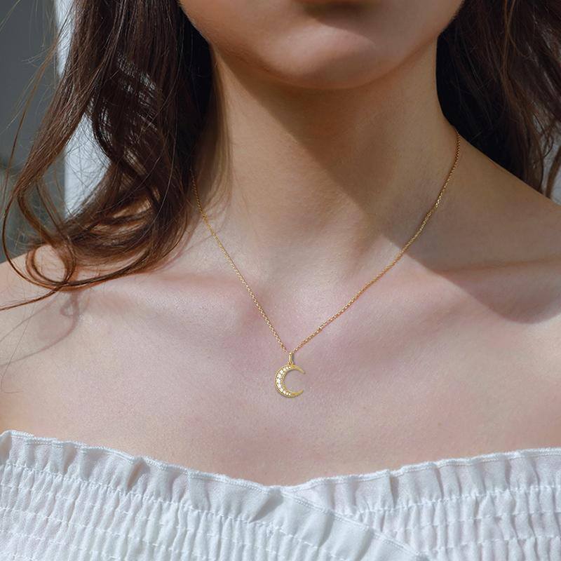 14K Gold Round Zircon Moon Pendant Necklace