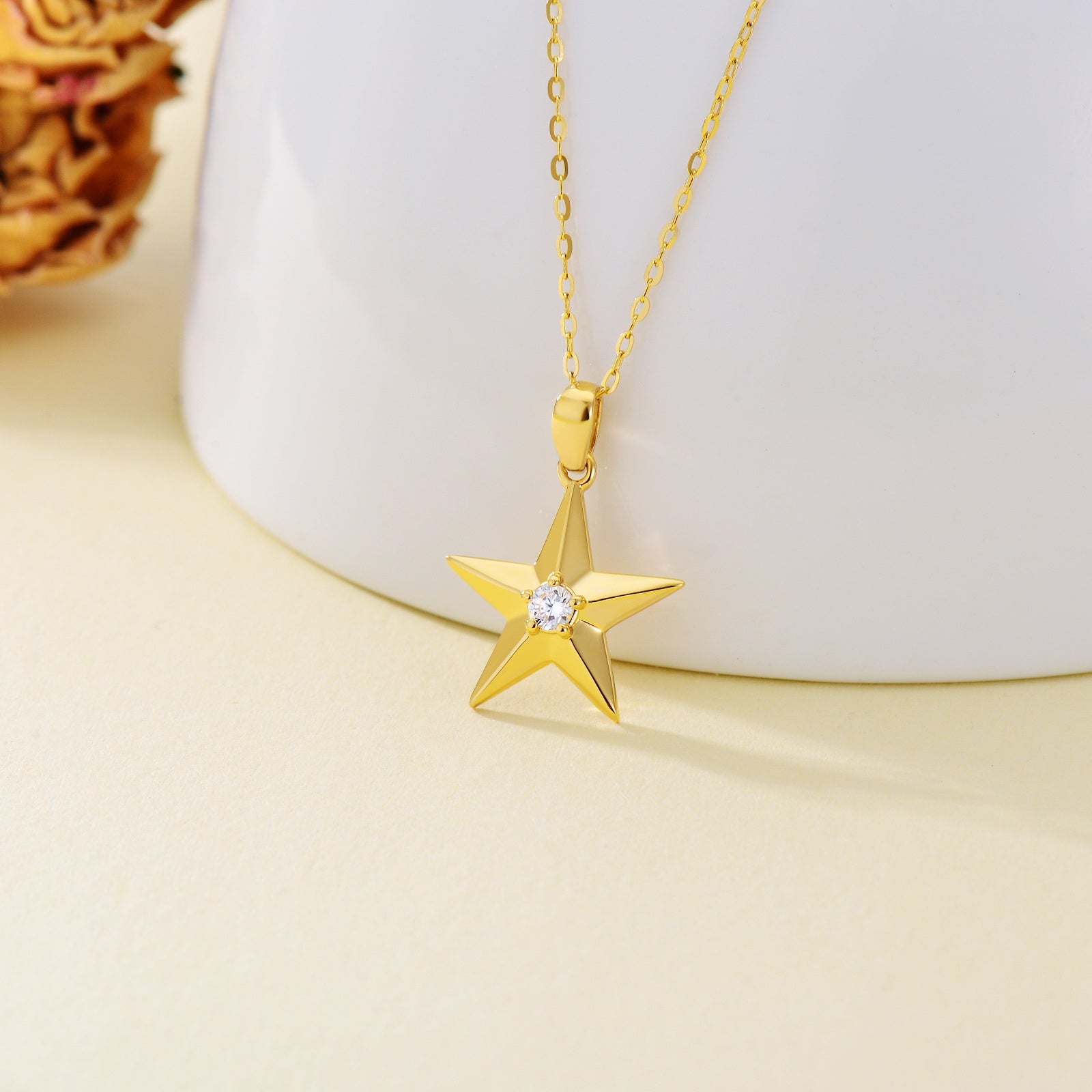 14K Gold Cubic Zirconia Star Pendant Necklace