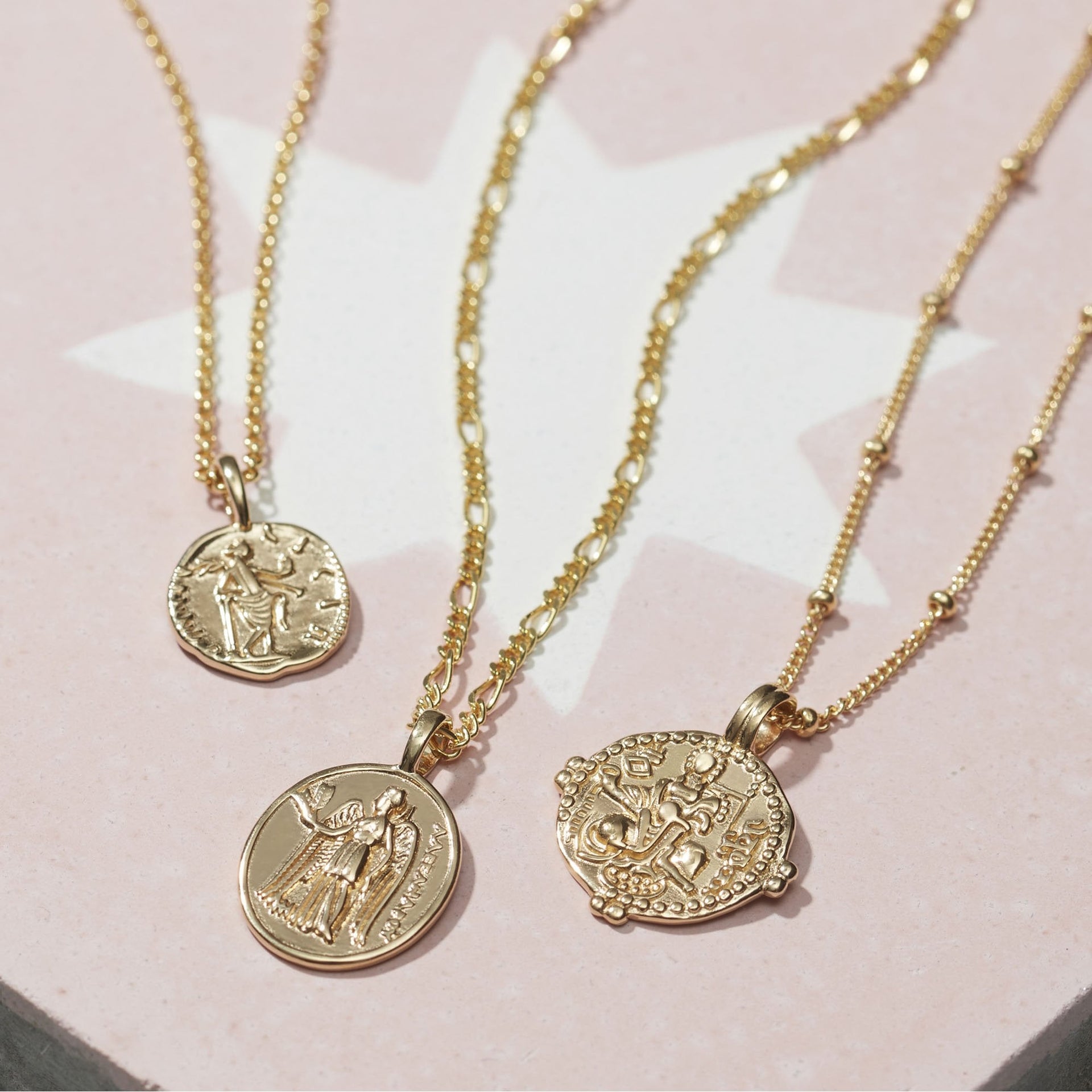 Venus Coin Necklace Gold