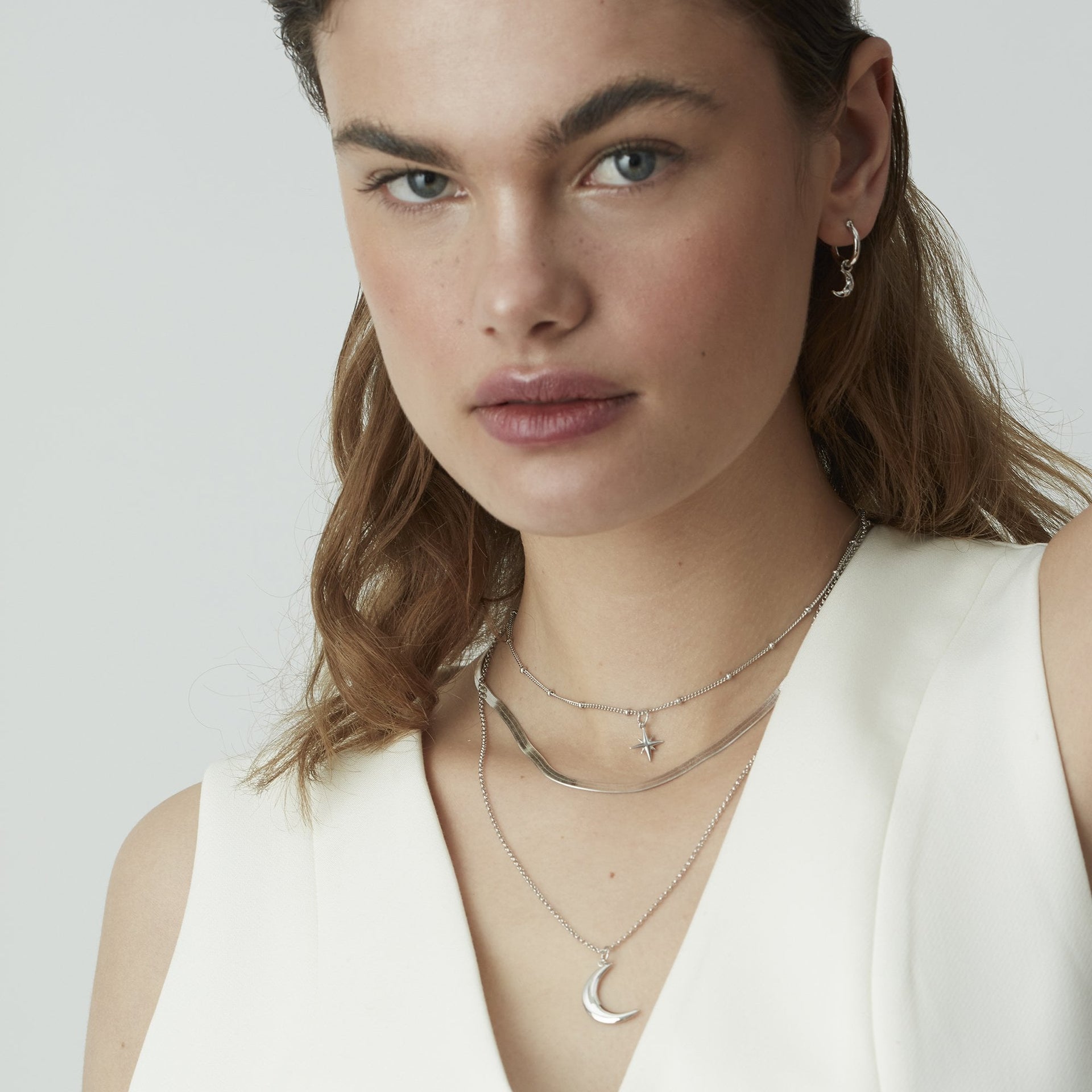 Tiny Star Bead Chain Necklace Silver