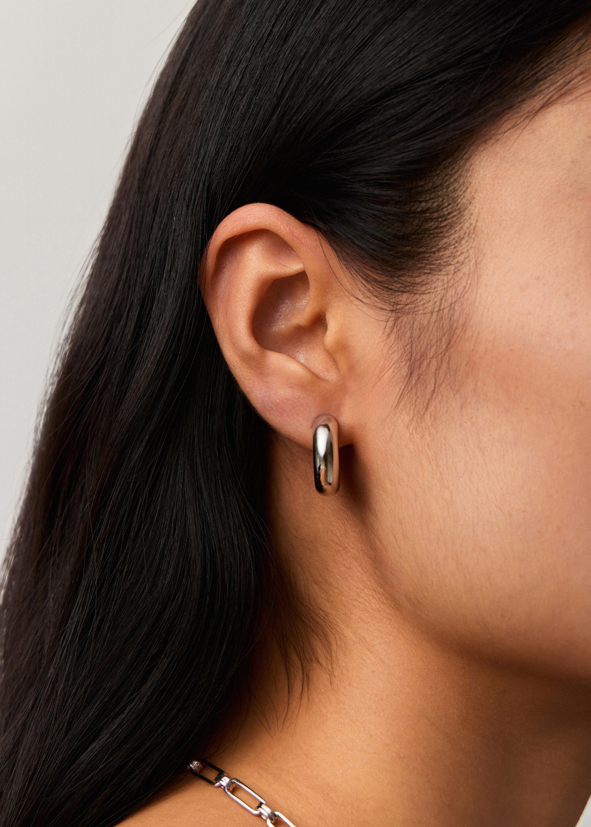 Chubby Medium sterling silver hoop earrings