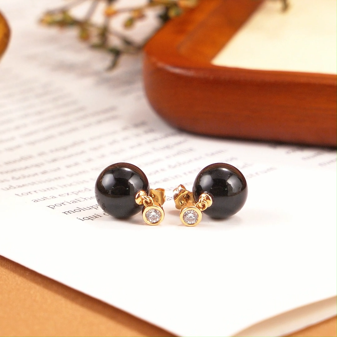 14K Gold Circular Shaped Agate Spherical Drop Earrings