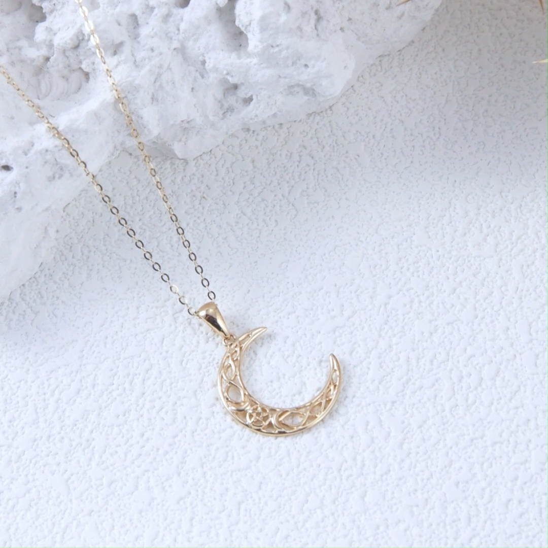 14K Gold Celtic Knot Moon & Pentagram Pendant Necklace