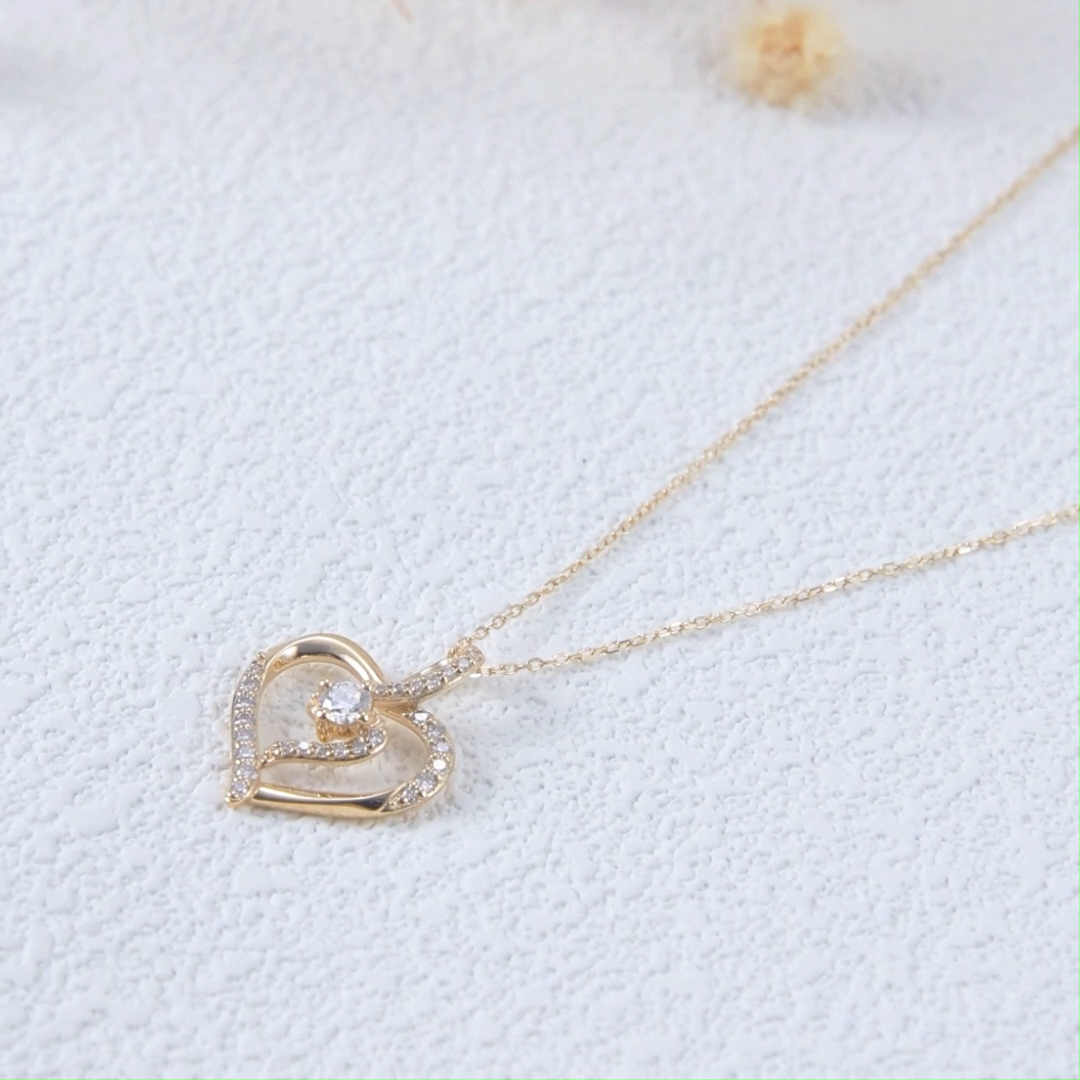 9K Gold Moissanite Heart Pendant Necklace