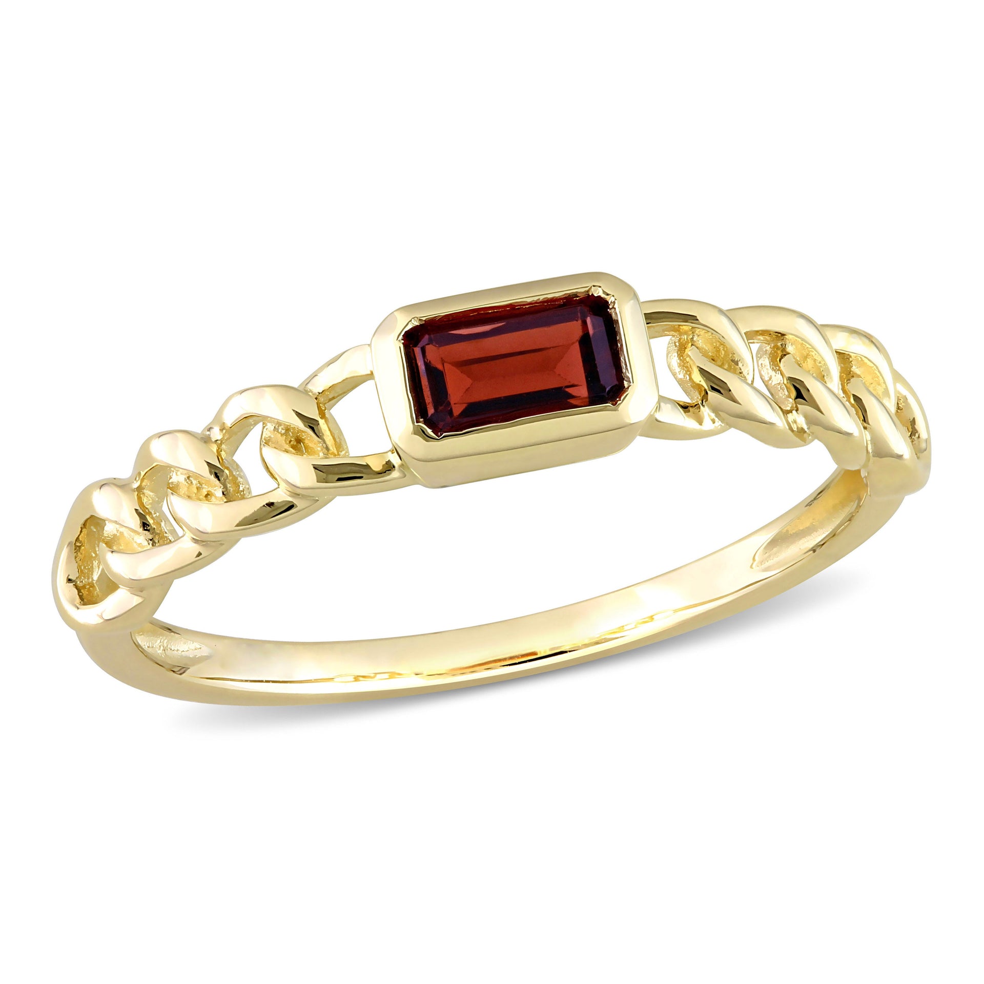 1/3 CT TGW Octagon Garnet Link Ring in 10k Yellow Gold
