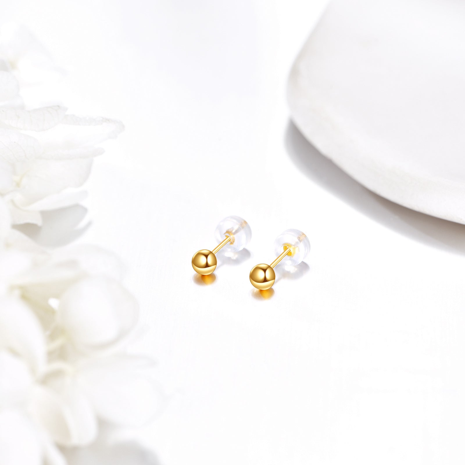 18k Gold Ball Stud Earrings
