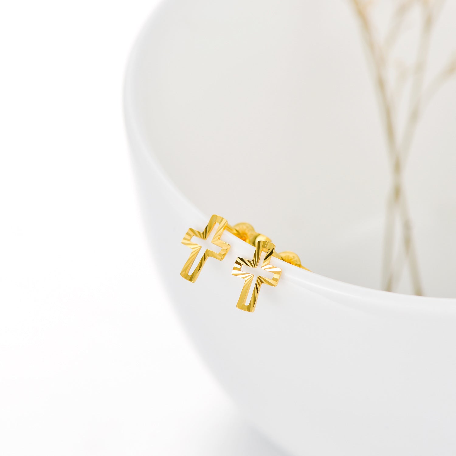 18K Gold Cross Stud Earrings