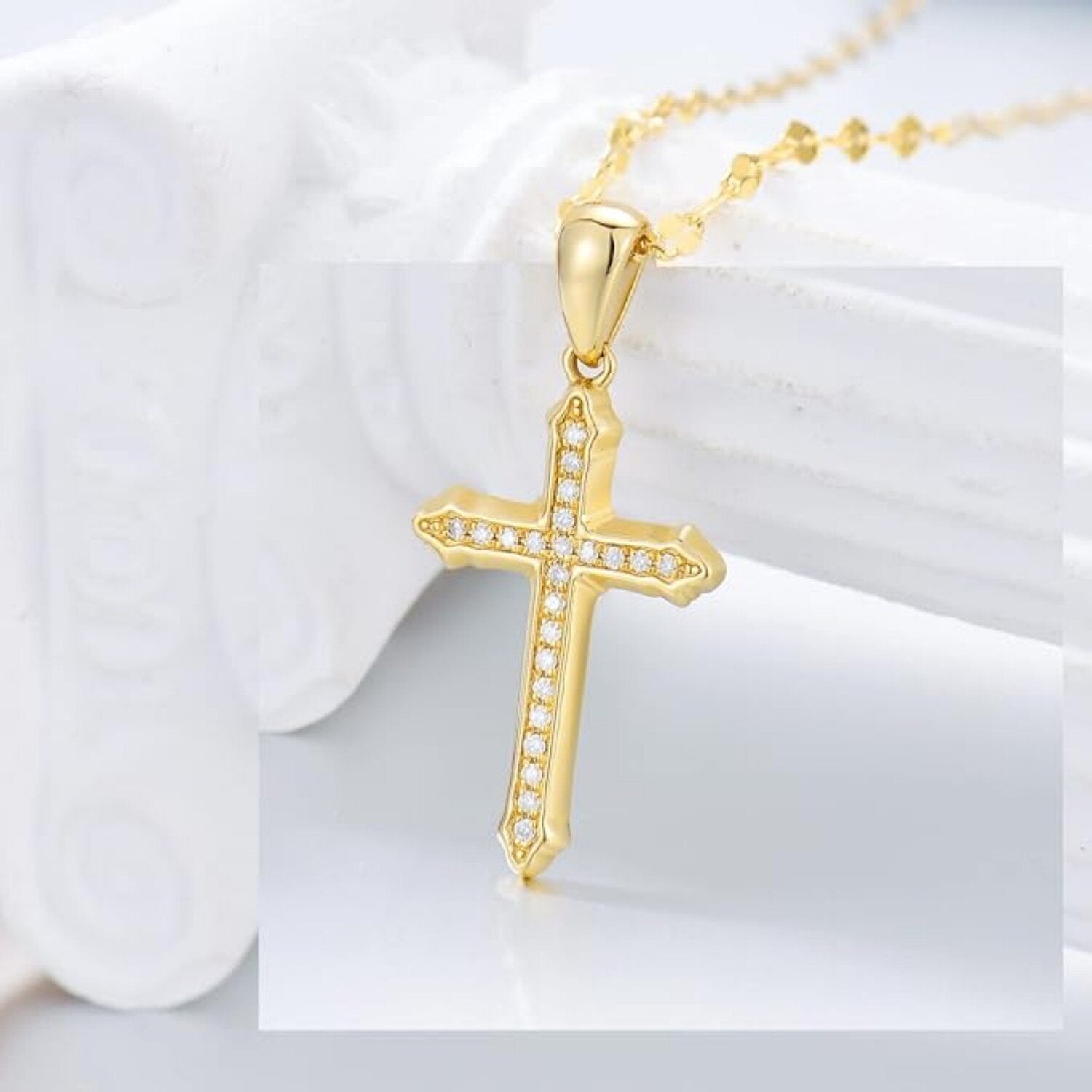 14K Gold Diamond Cross Pendant Necklace
