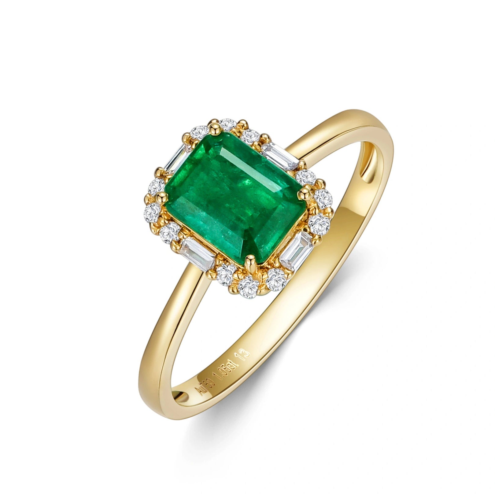 18K Gold 1 to 5 CT Emerald Square Ring