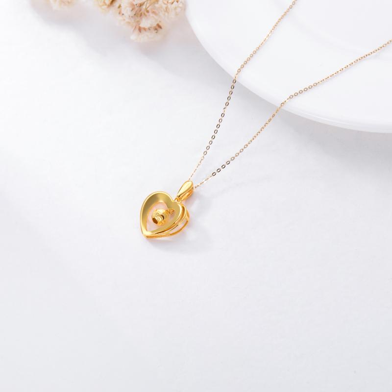 18K Gold Heart Pendant Necklace