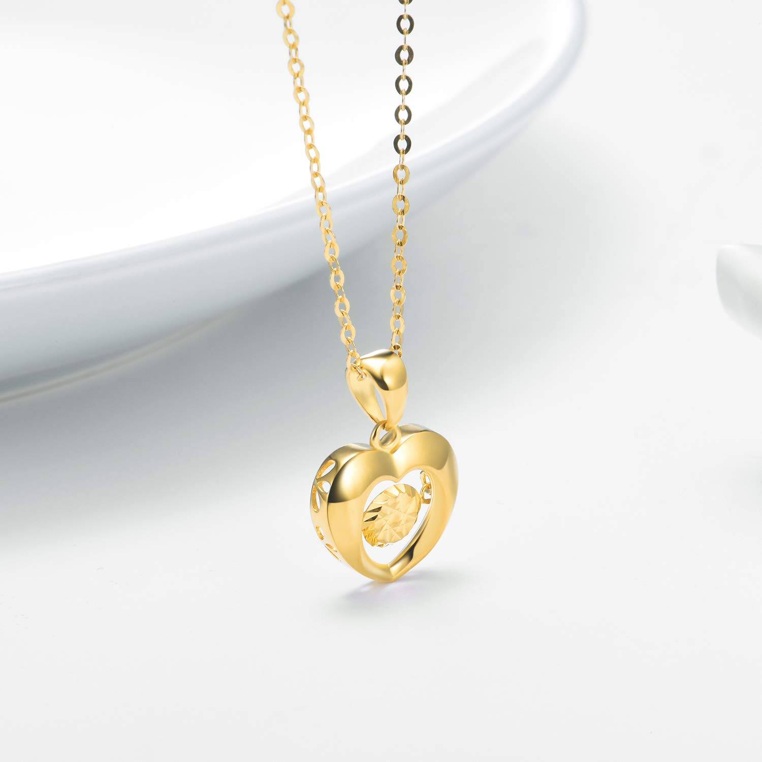 18K Gold Heart Pendant Necklace