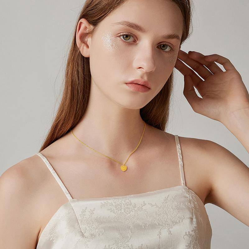 18K Gold Heart Pendant Necklace