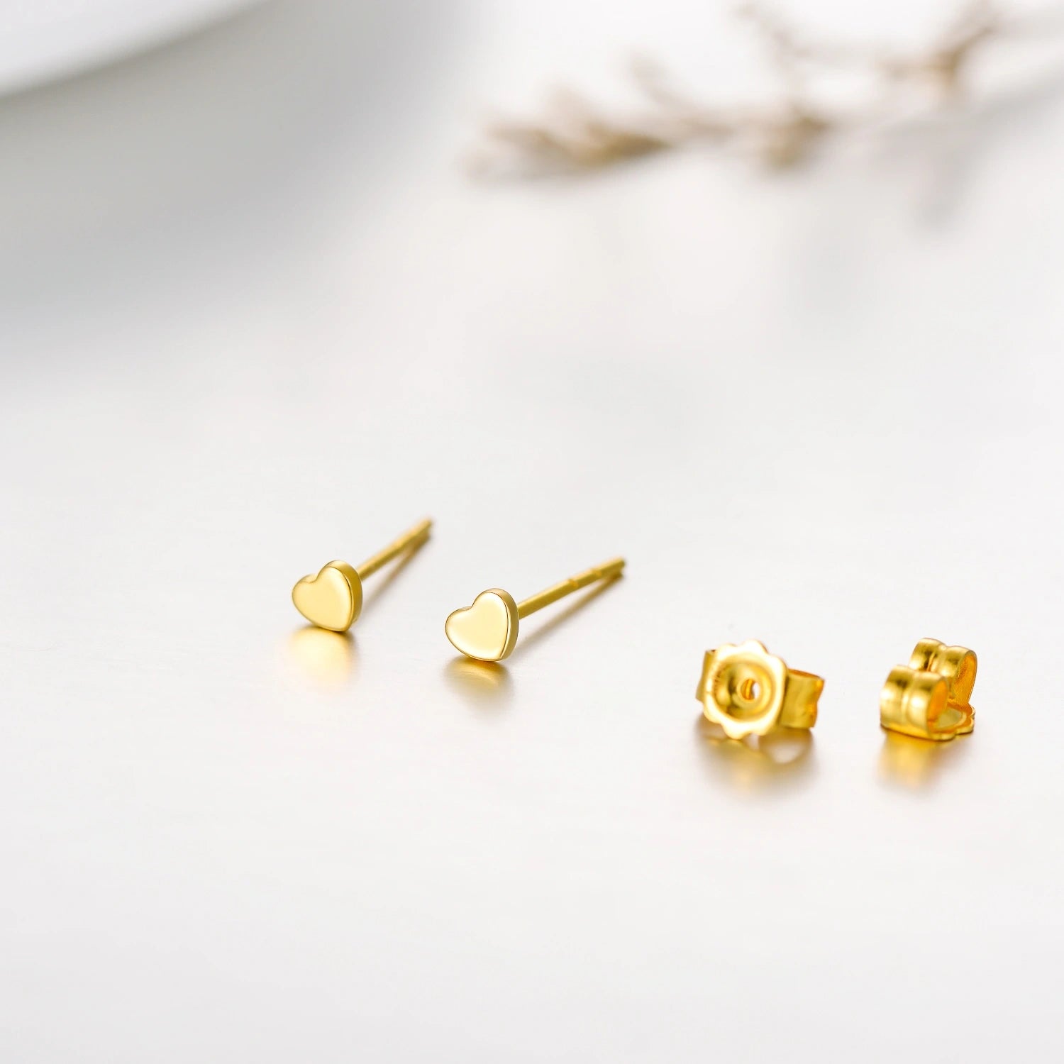 18K Gold Heart Stud Earrings