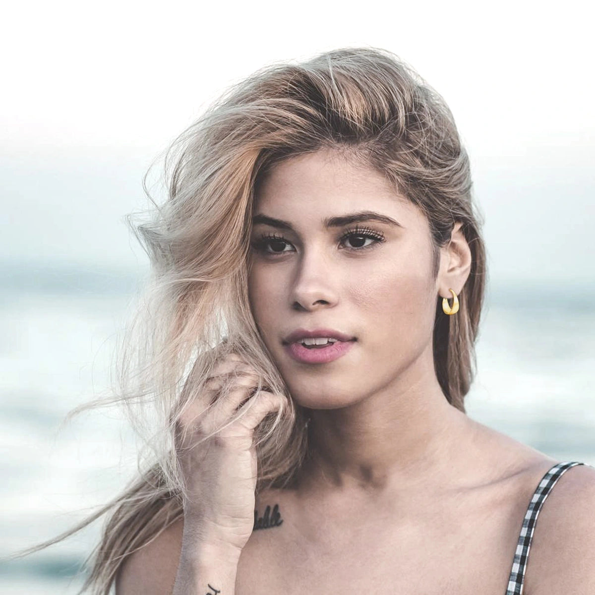 18K Gold Hoop Earrings