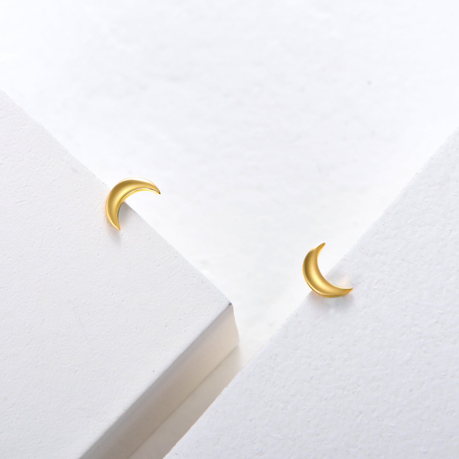 18K Gold Moon Stud Earrings