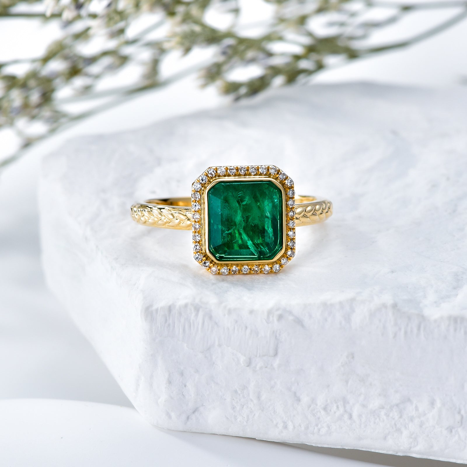 18K Gold 1 to 5 CT Princess Cut Shaped Emerald Square Engagement Ring