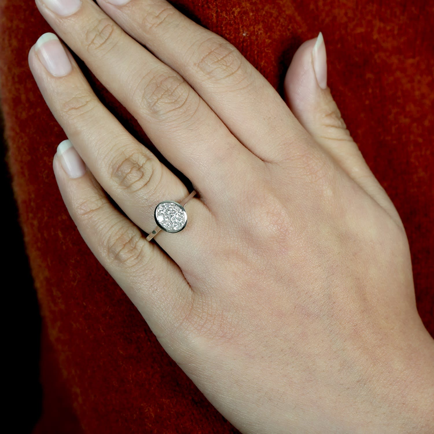 18K White Gold Studded Natural Diamond Cocktail Ring