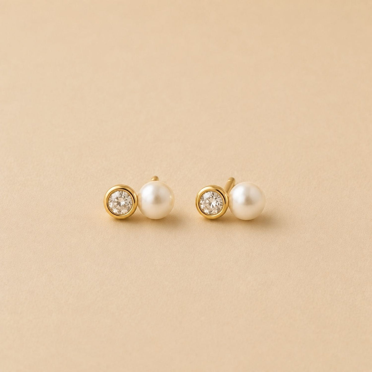 Aurora Diamond & Pearl Stud Earrings