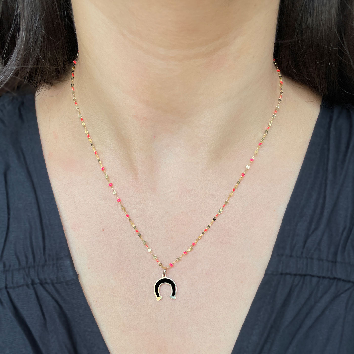 Onyx Horseshoe Charm 12mm