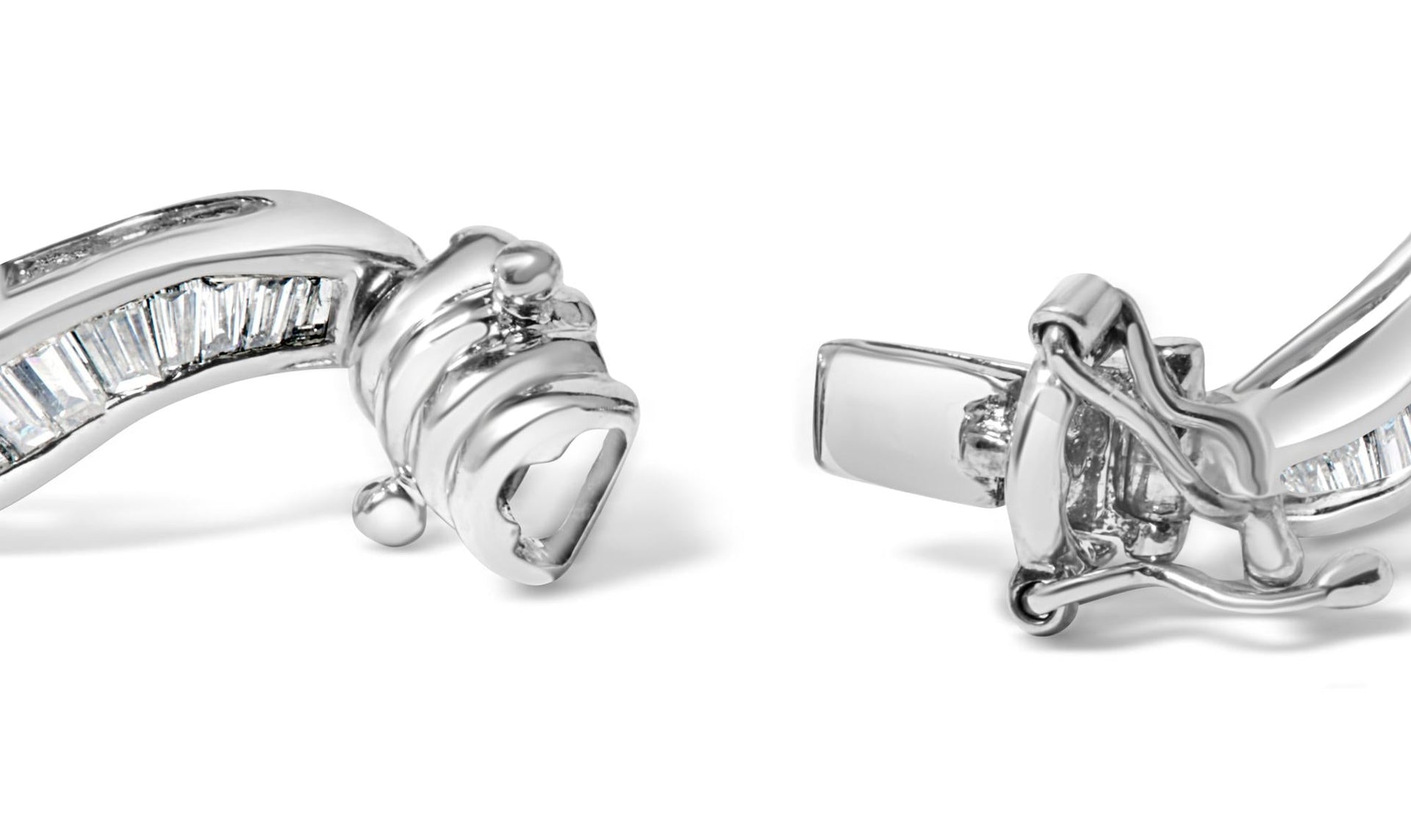 14K White Gold 2.00 Cttw Baguette-Cut Spiral Link 7' Bracelet (G-H Color, SI1-SI2 Clarity)