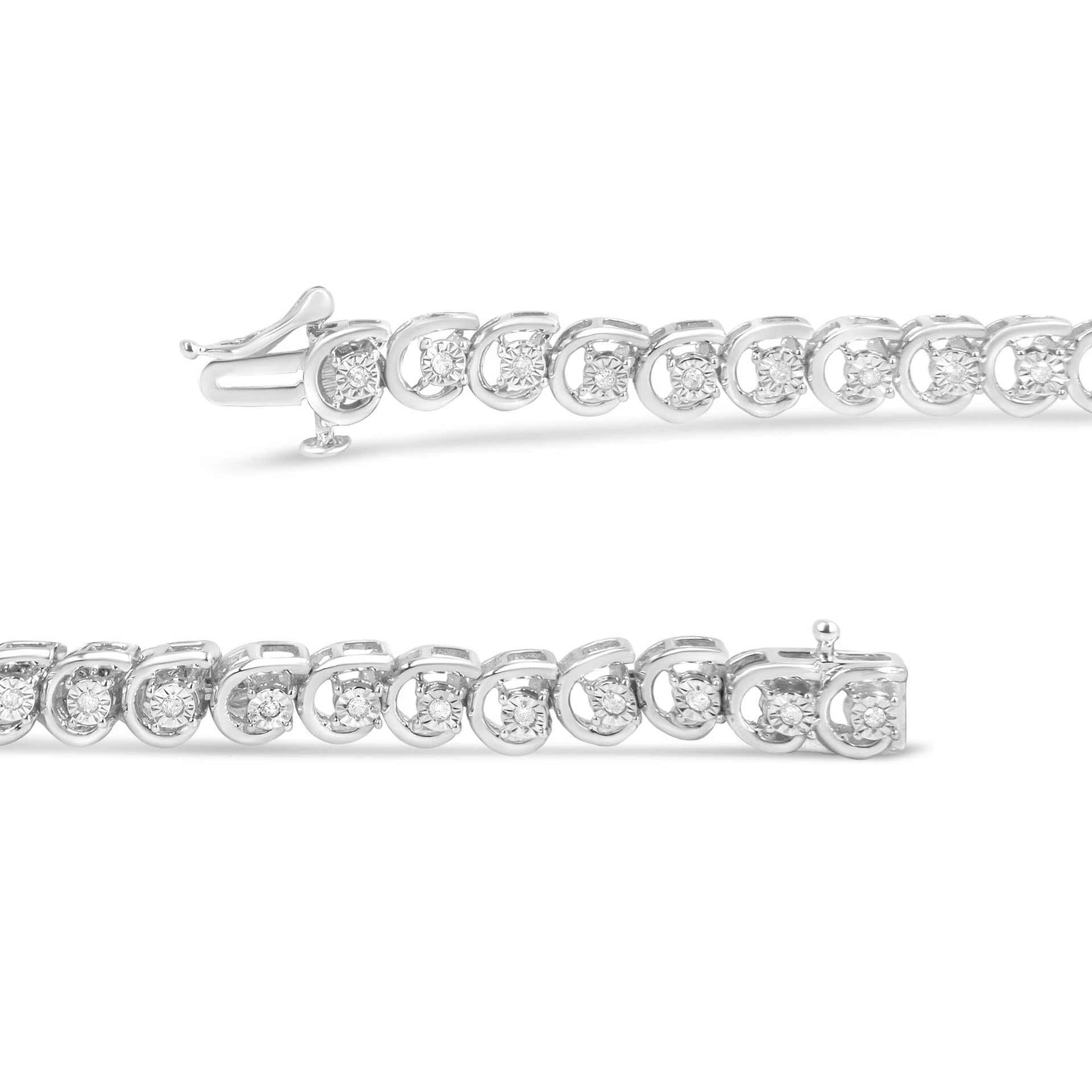 .925 Sterling Silver 1/4 Cttw Diamond 'C' Link Bracelet (I-J Color, I2-I3 Clarity) - 7.25' Inches