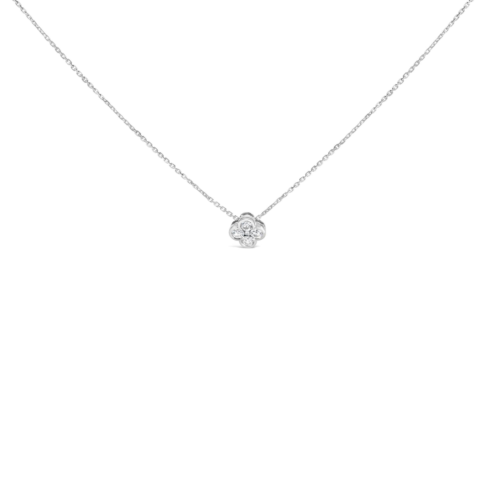 14K White Gold 1/2 Cttw Diamond Bezel 4 Point Floral Bloom 18' Inch Pendant Necklace (H-I Color, VS2-SI1 Clarity)