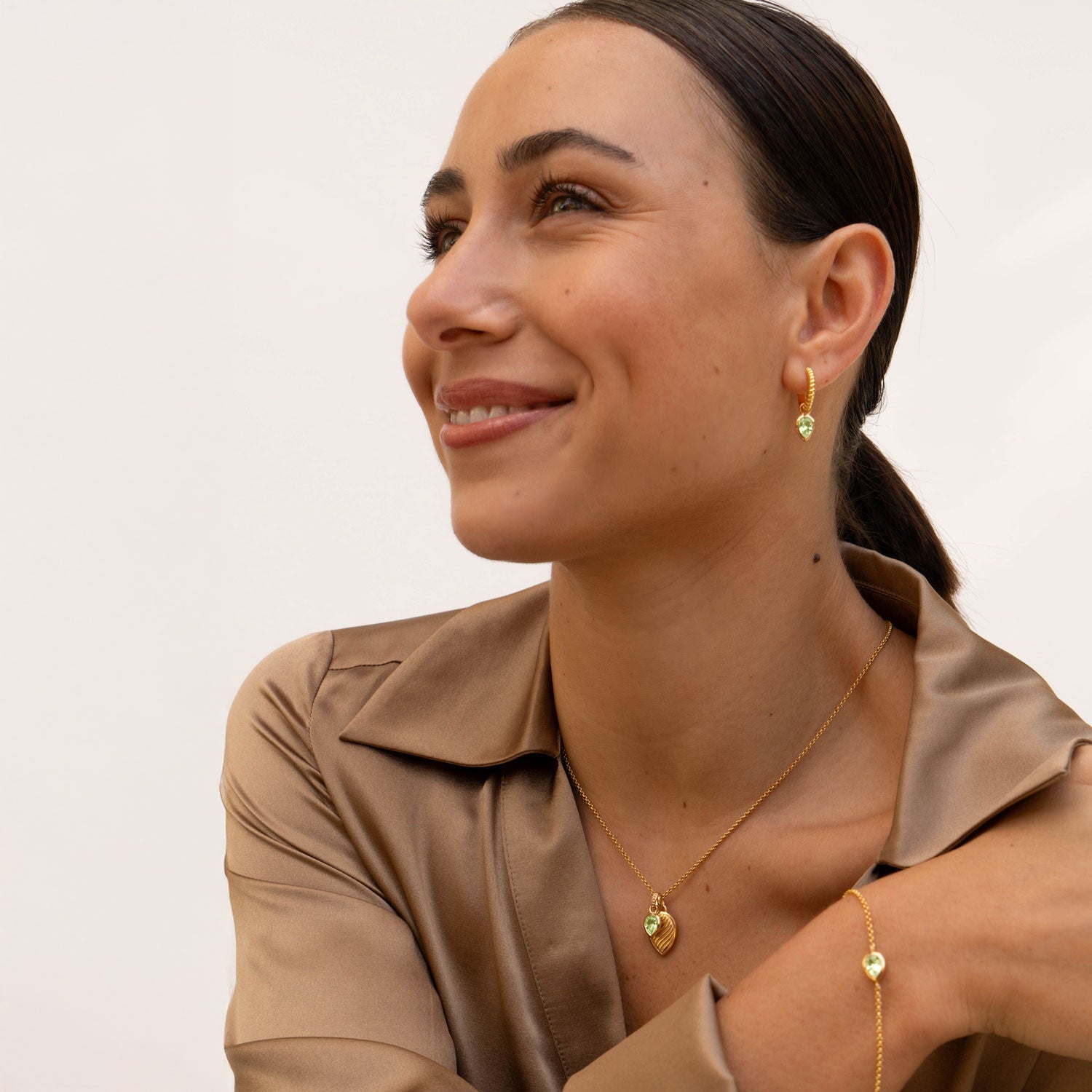 Peridot Twist Peardrop Necklace