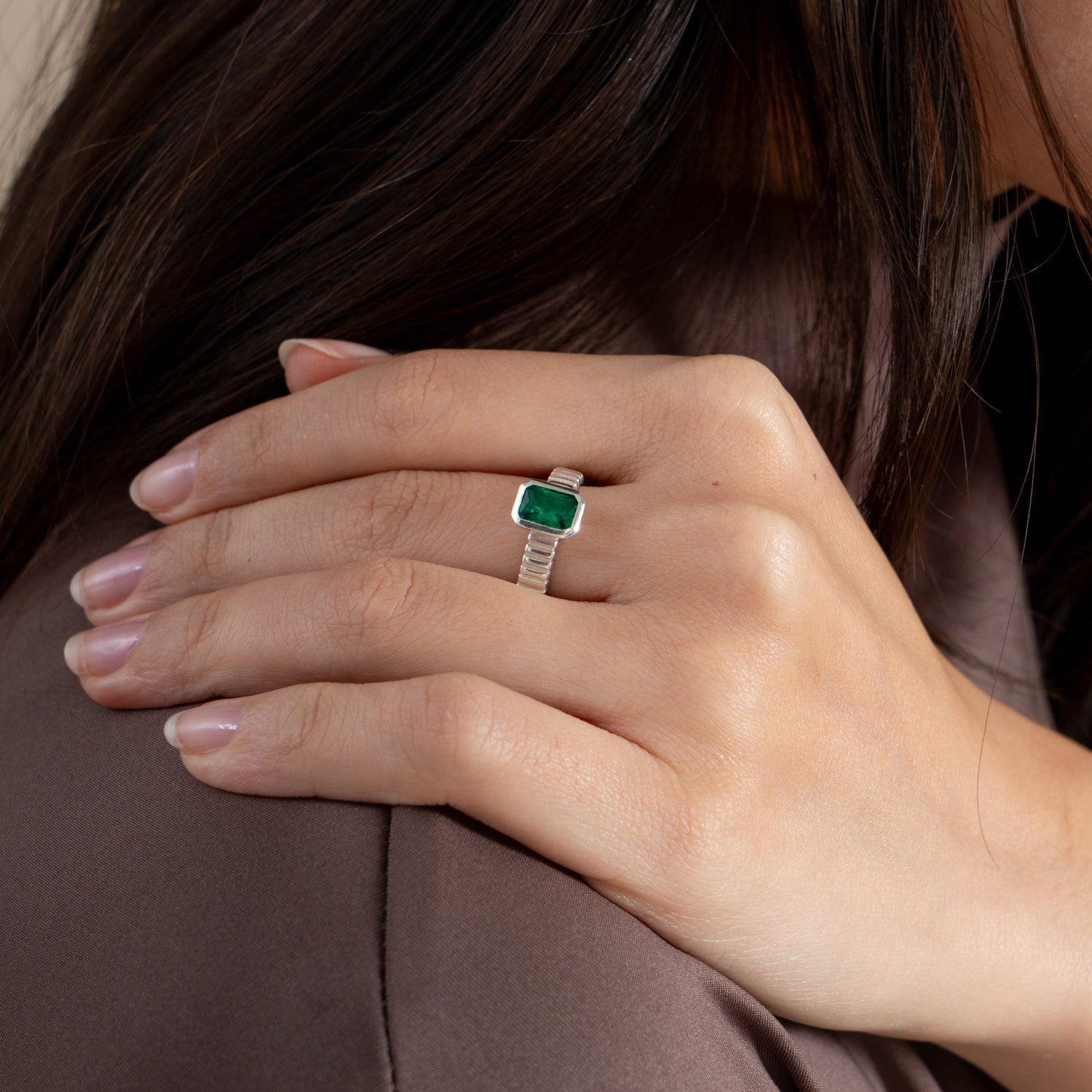 Green Garnet Octagon Twist Twinkle Ring