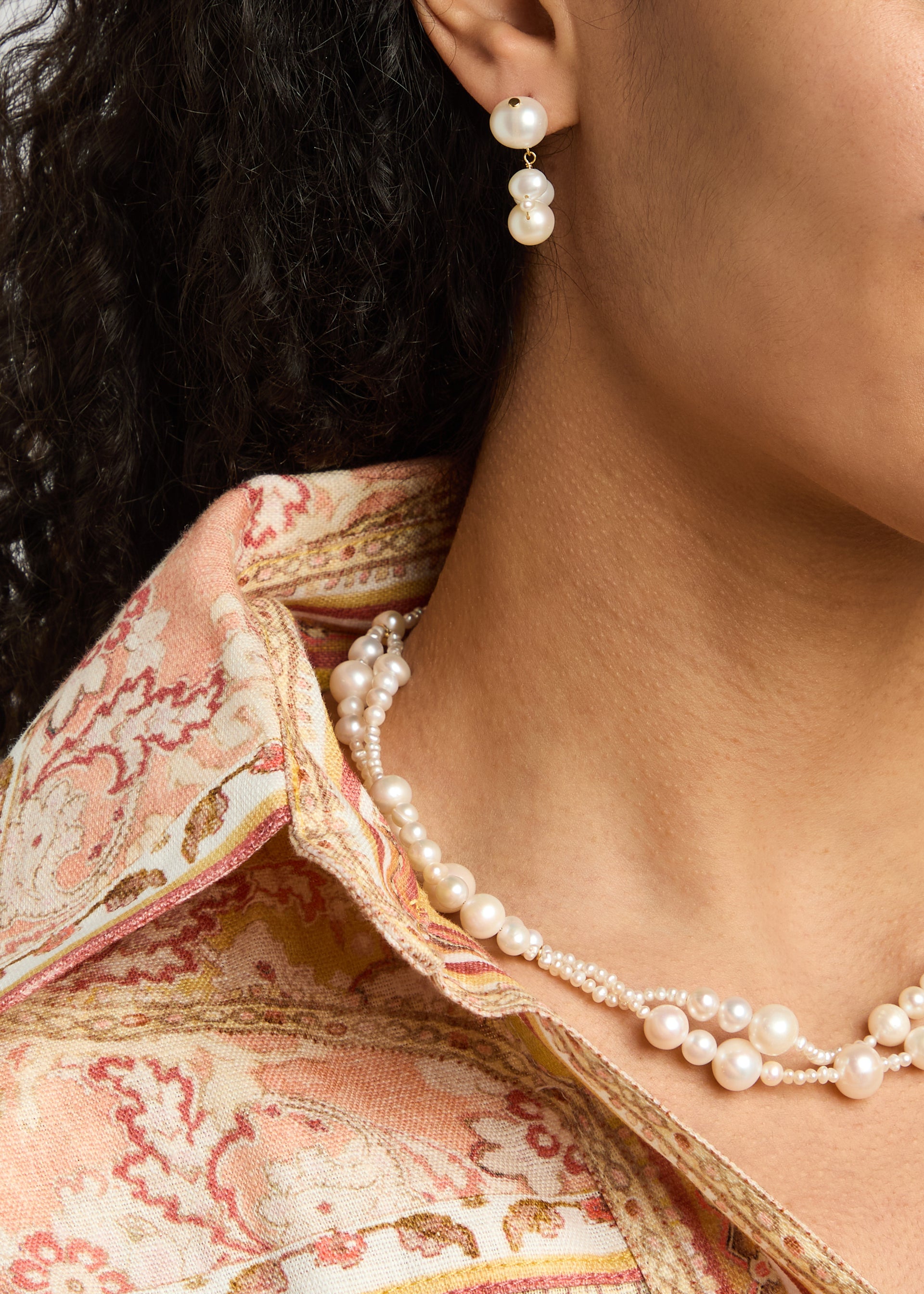 Asymmetric pearl 18kt gold vermeil drop earrings