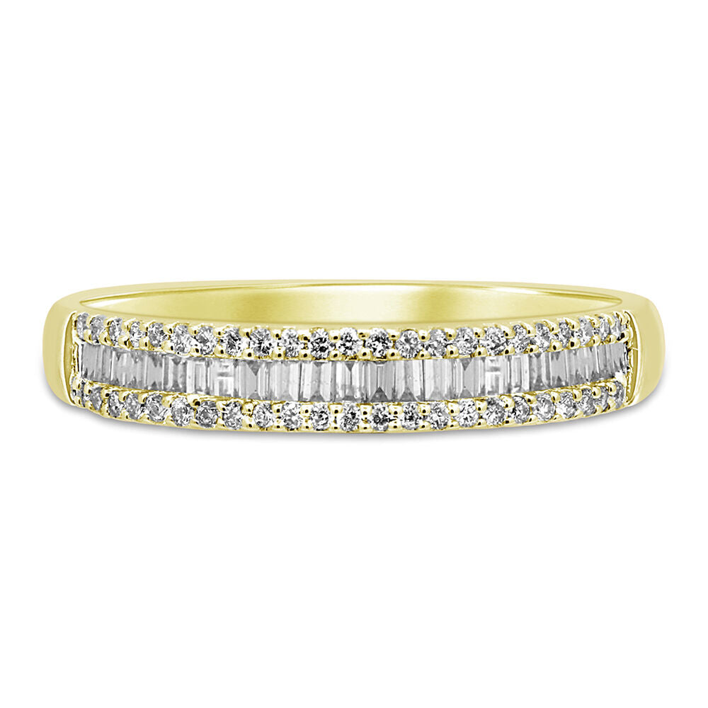 Baguette & Pave Diamond Wedding Band (1/4 ct. tw.)