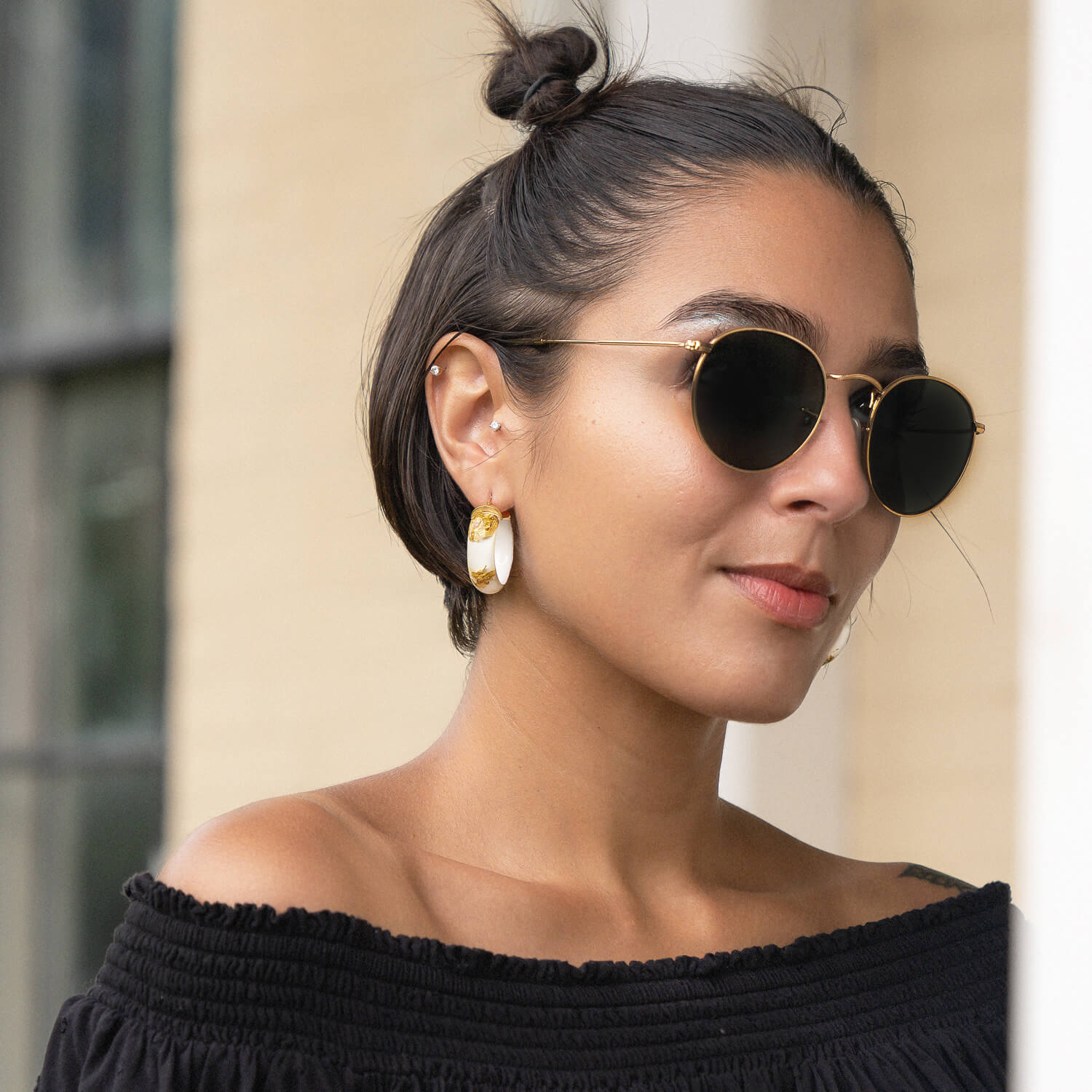 24K Gold Leaf Huggie Hoop Earrings In Golden Nugget