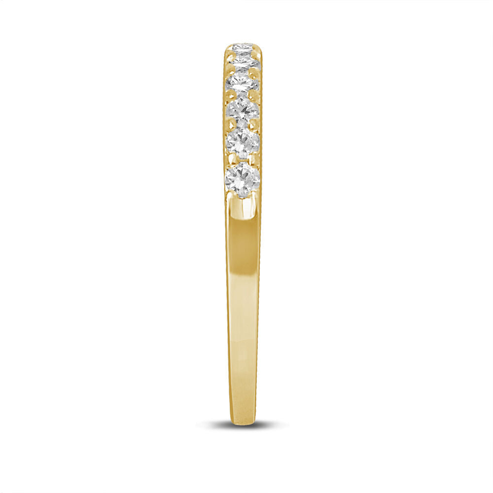 Diamond Anniversary Band in 10K Yellow Gold (1/3 ct. tw.)