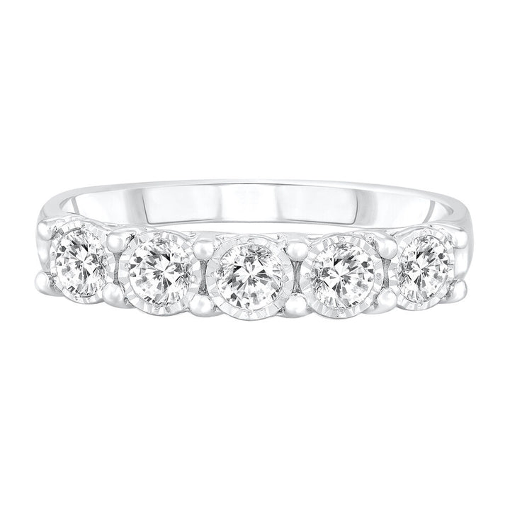 Five-Stone Diamond Illusion Wedding Band in 10K White Gold (1/2 ct. tw.)