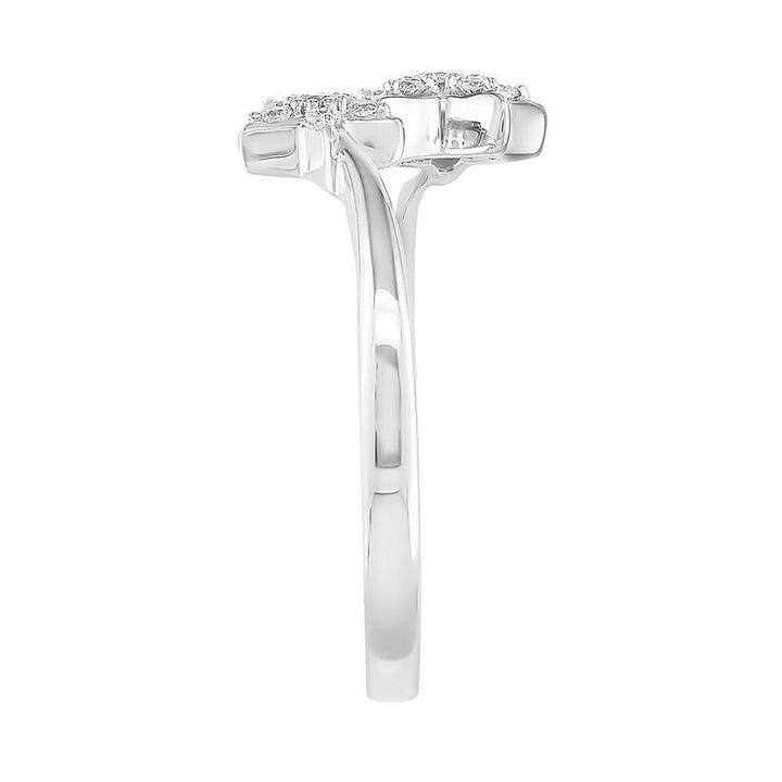 Diamond Star Ring in 10K White Gold (1/7 ct. tw.)