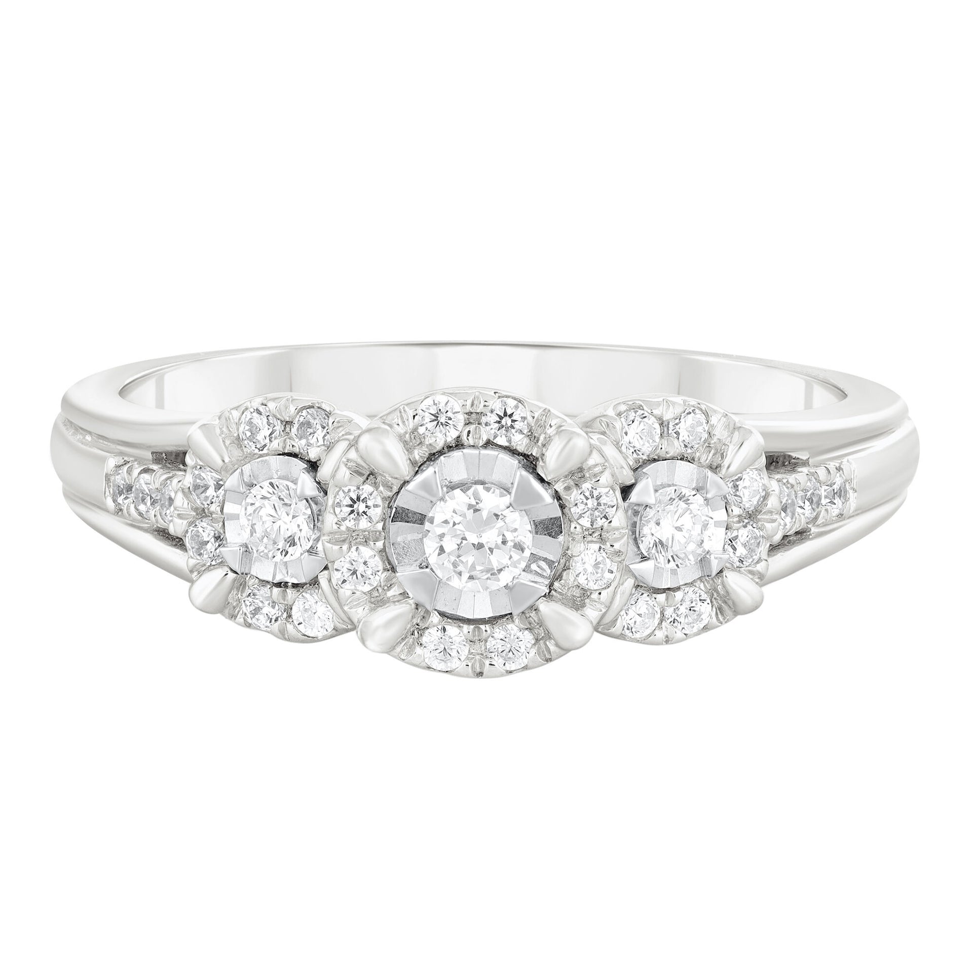 Diamond Ring in 10K White Gold (1/4 ct. tw.)