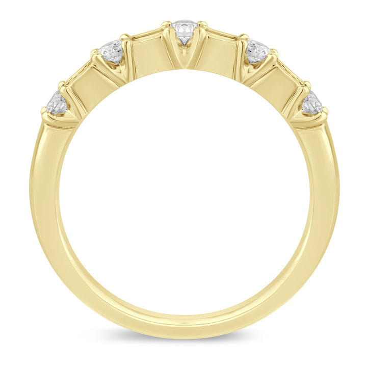 3/8 ct. tw. Diamond Anniversary Band in 14K Yellow Gold