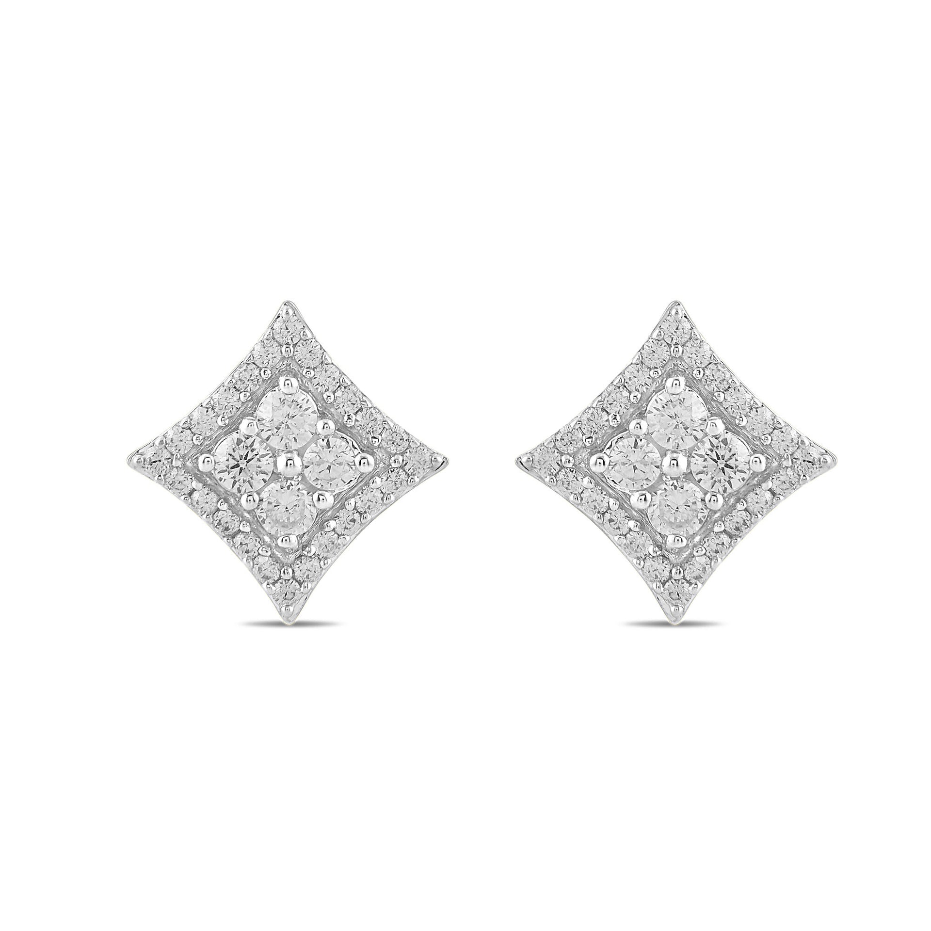 Diamond Stud Earrings in 10K White Gold (1/2 ct. tw.)